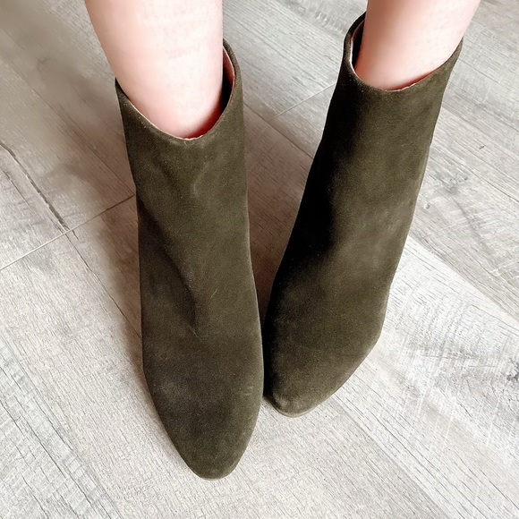 Seychelles leather zipper back ankle booties - Picture 13 of 15